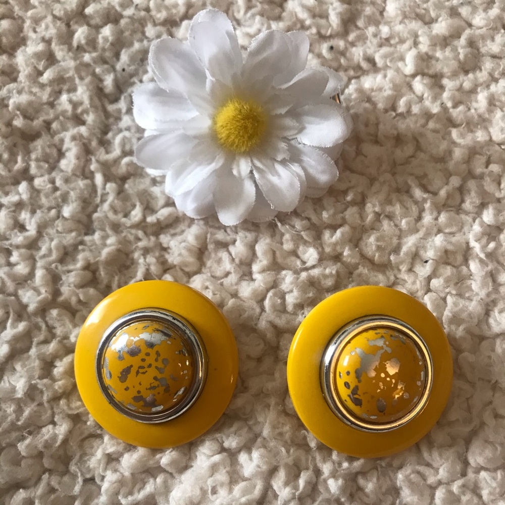 Vintage Retro Yellow Earrings 80’s 90’s